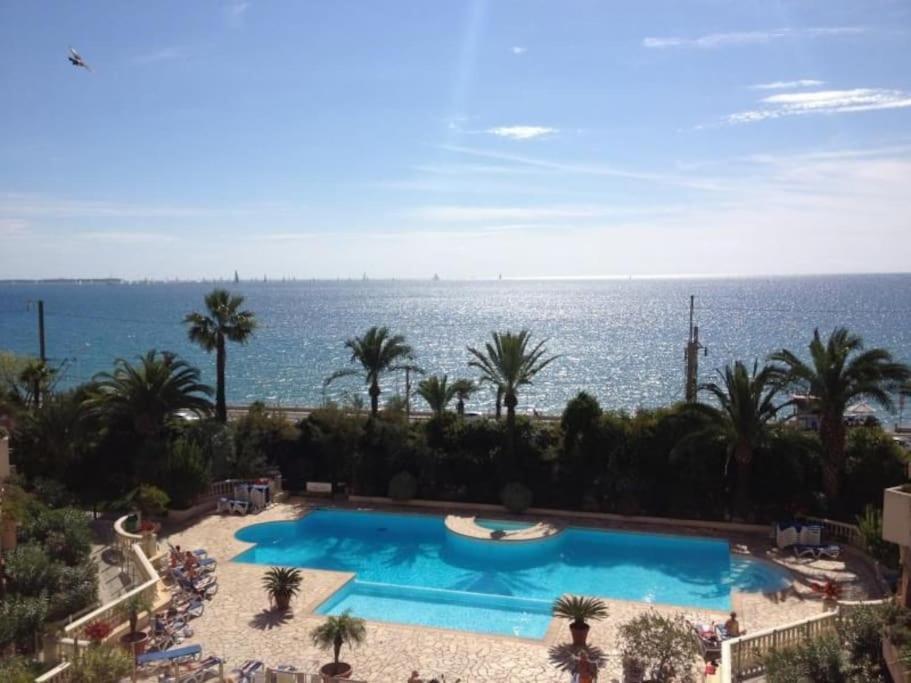 Bord De Mer, Terrasse, Tout A Pieds Κάννες Εξωτερικό φωτογραφία